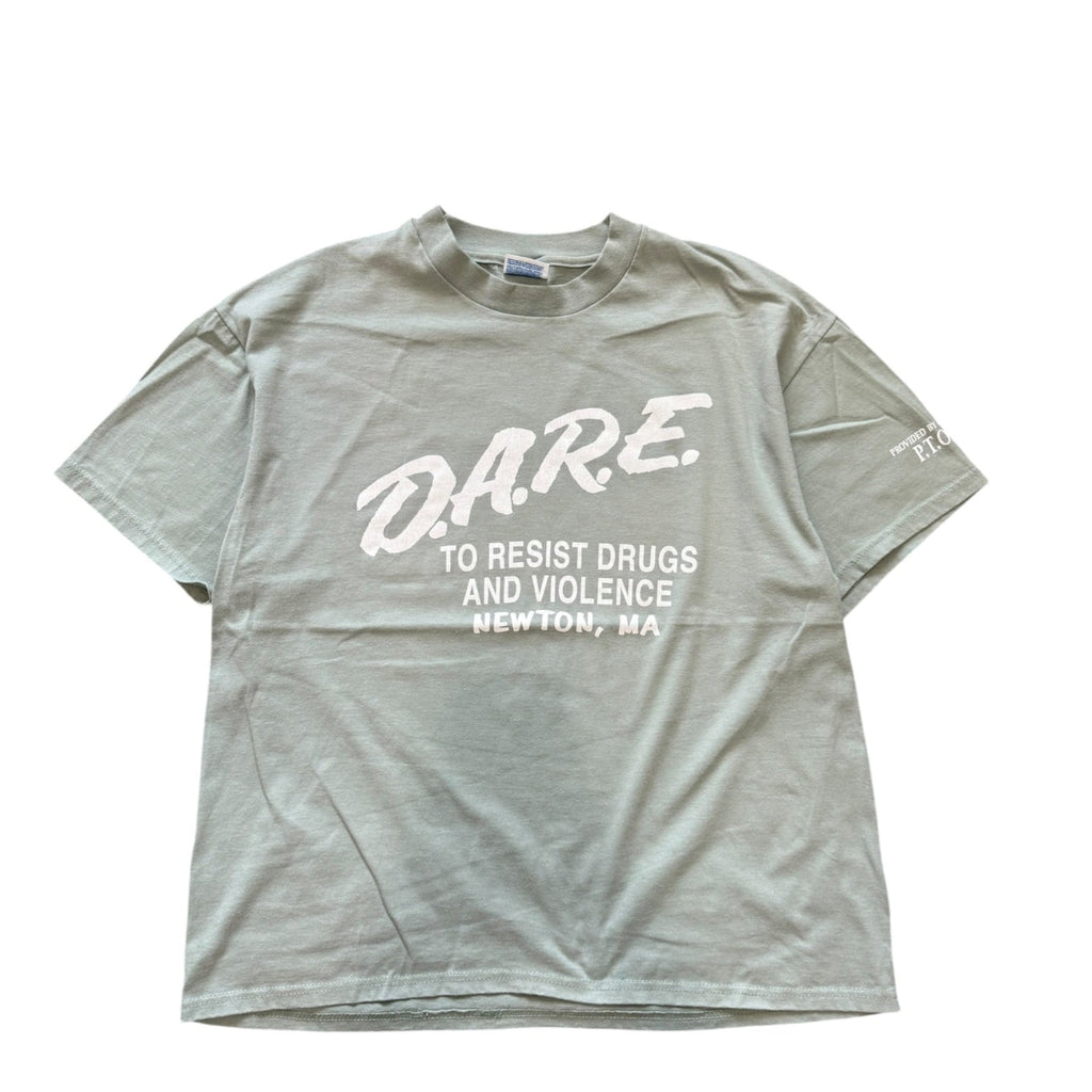 Vintage 1990s D.A.R.E Resist Drugs And Violence Shirt XL